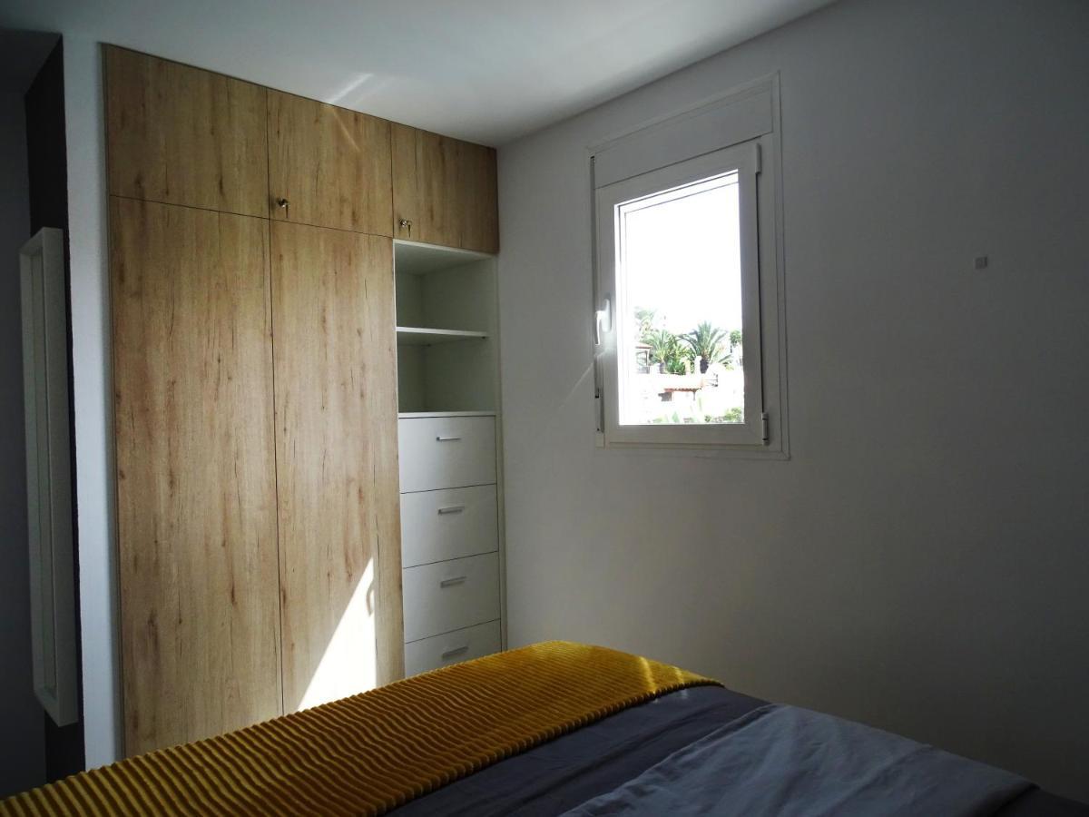 Las Americas Luxury Low-Cost Apartment With Terrace & Views Playa de las Américas Extérieur photo