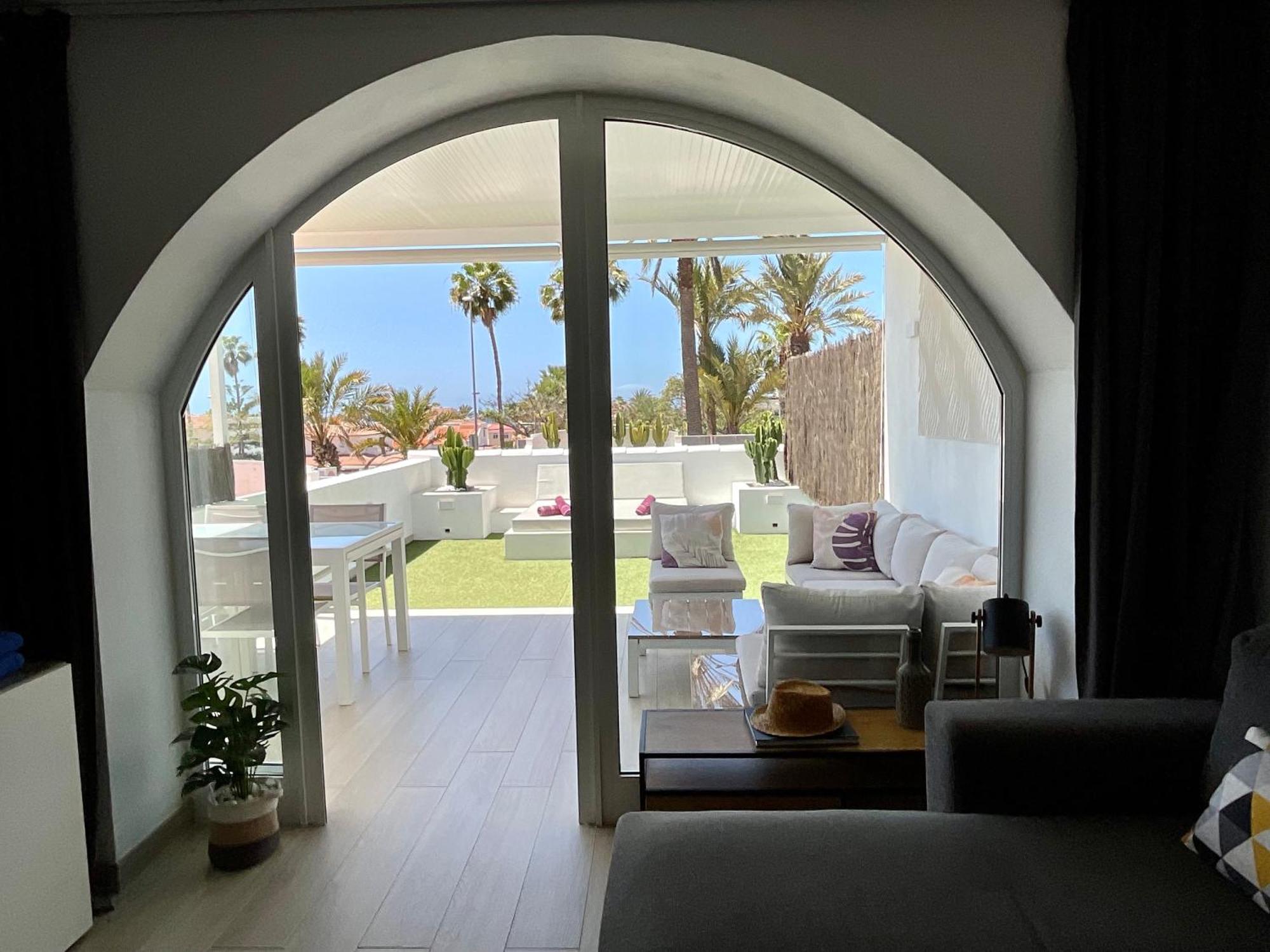 Las Americas Luxury Low-Cost Apartment With Terrace & Views Playa de las Américas Extérieur photo